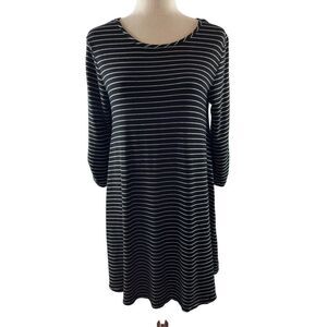Garnet Hill Striped 3/4 Ruched Sleeve Jersey Shift Dress Size Small Black White